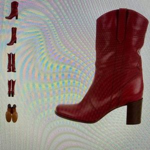 Marc Jacobs Leather Mid-Calf Boots